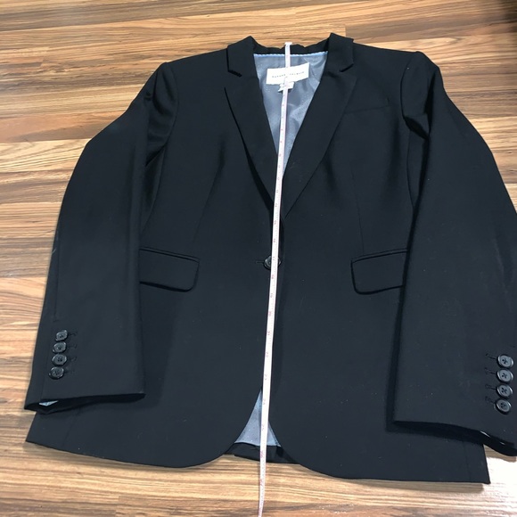 EUC - Banana Republic - Wool lightweight blazer - Picture 3 of 8